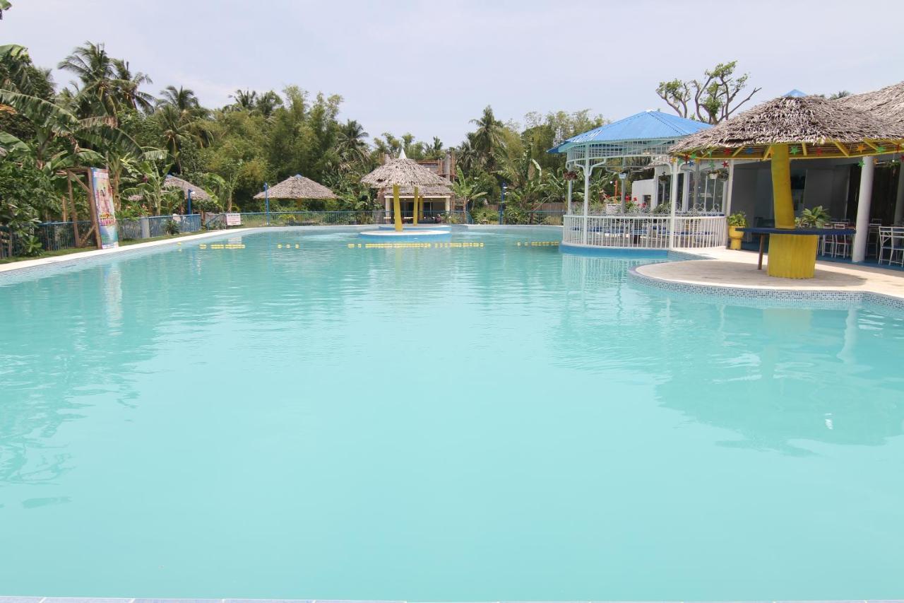 Sweetwater Resort Zamboanguita  Экстерьер фото