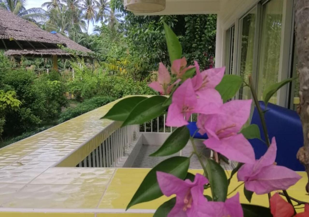 Sweetwater Resort Zamboanguita  Экстерьер фото